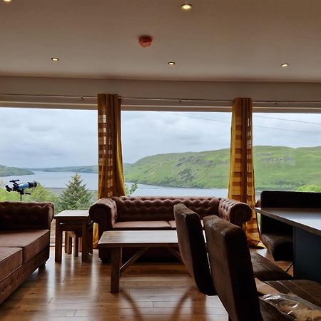 Luxury Cottage With Stunning Views By Fairy Pools 4 Carbost  Esterno foto