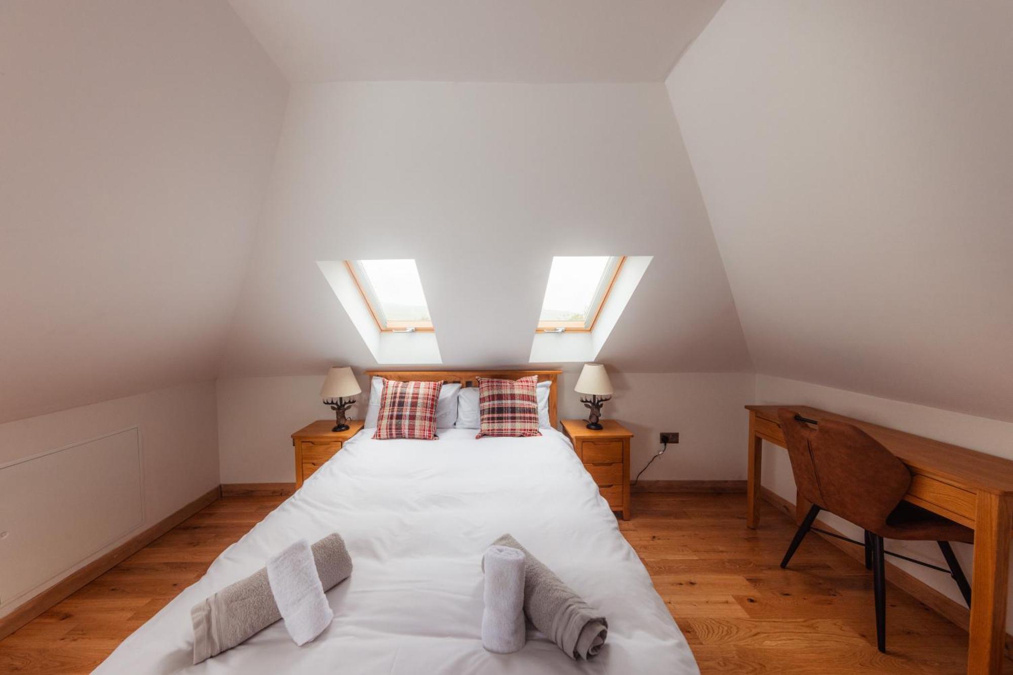 Luxury Cottage With Stunning Views By Fairy Pools 4 Carbost  Esterno foto